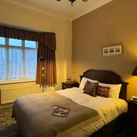 Villa Taunton Town House Esterno foto